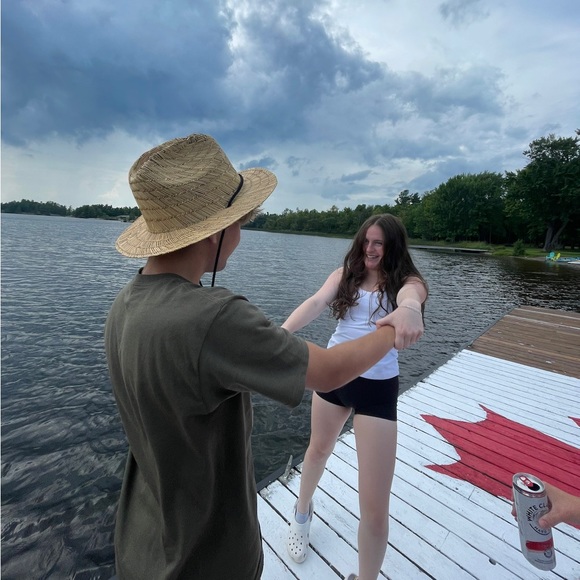 Meet your Posher, Alysha - Picture 5 of 5